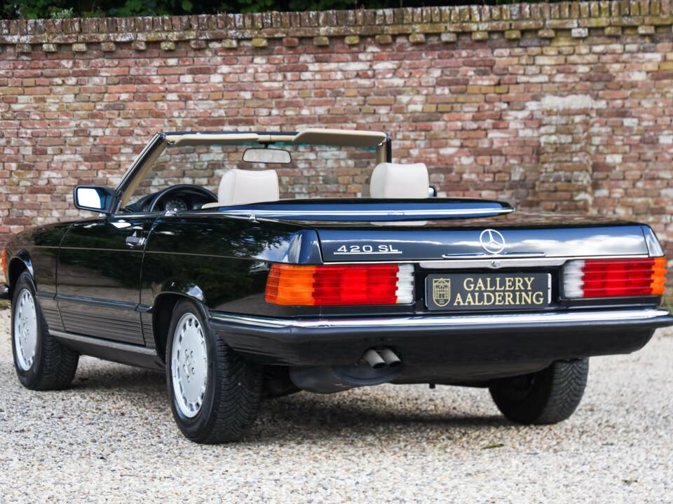 Image 35/50 de Mercedes-Benz 420 SL (1986)