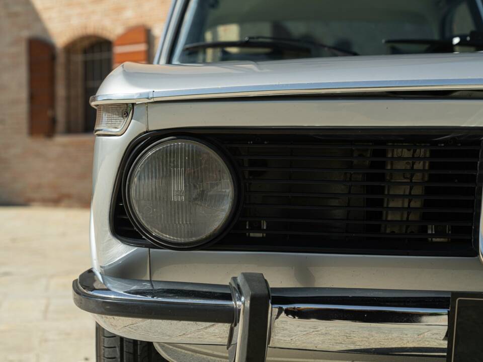 Image 17/50 of BMW 2002 tii (1975)