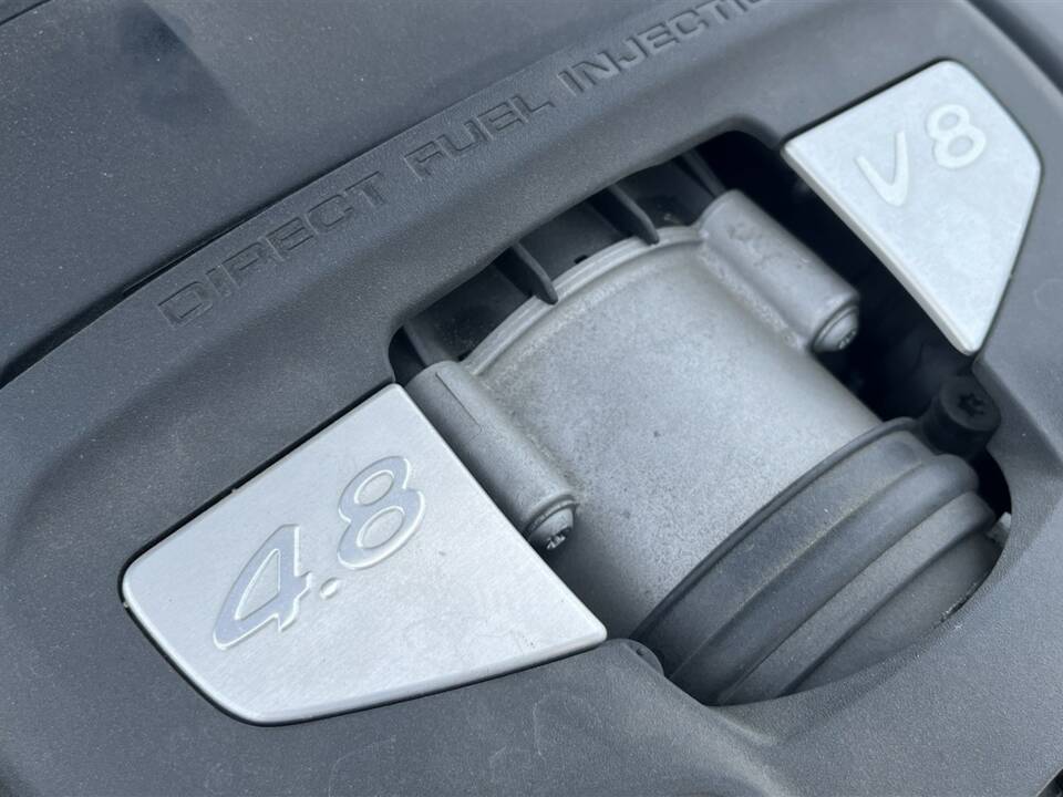 Image 83/91 of Porsche Panamera Turbo (2009)