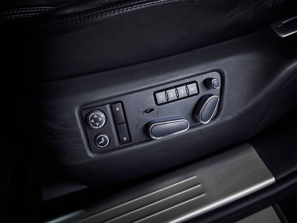 Image 95/100 of Bentley Continental Flying Spur (2008)