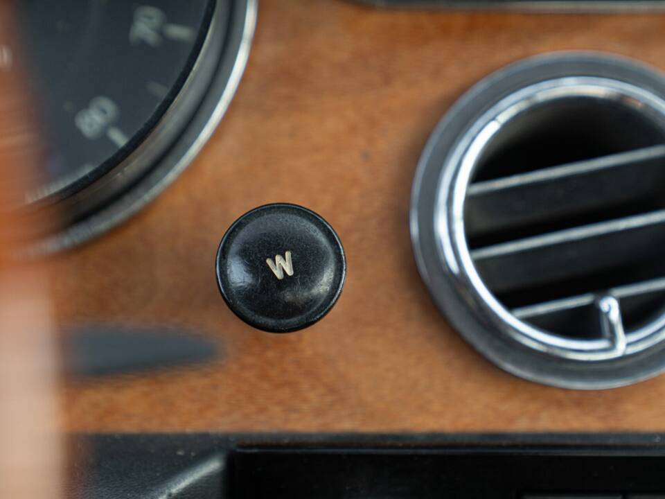 Bild 37/50 von Ferrari 330 GT 2+2 (1964)