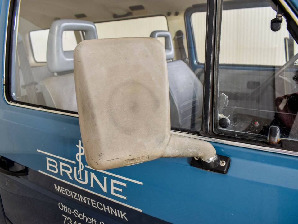 Bild 26/43 von Volkswagen T3 Transporter TD 1.6 (1987)