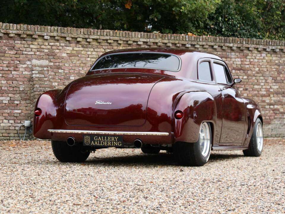 Image 6/50 of Plymouth Special Deluxe (1950)