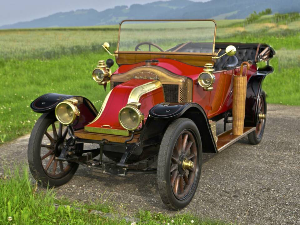 Image 2/50 of Renault Type DG (1913)
