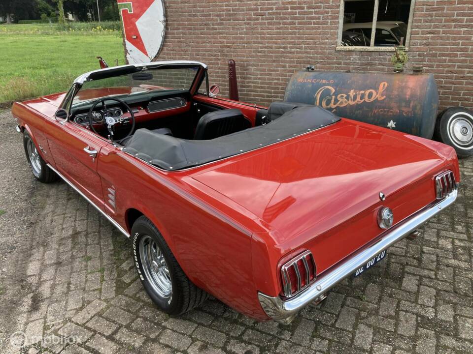 Bild 48/50 von Ford Mustang 289 (1966)