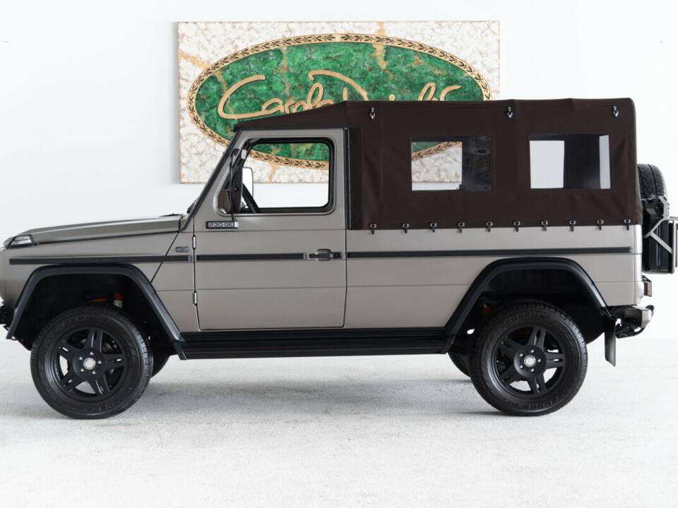 Image 3/50 of Steyr-Puch 230 GE (LWB) (1993)