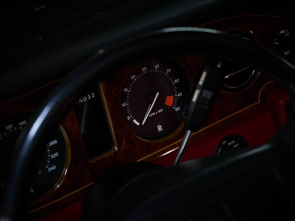 Imagen 92/100 de Rolls-Royce Corniche IV (1995)