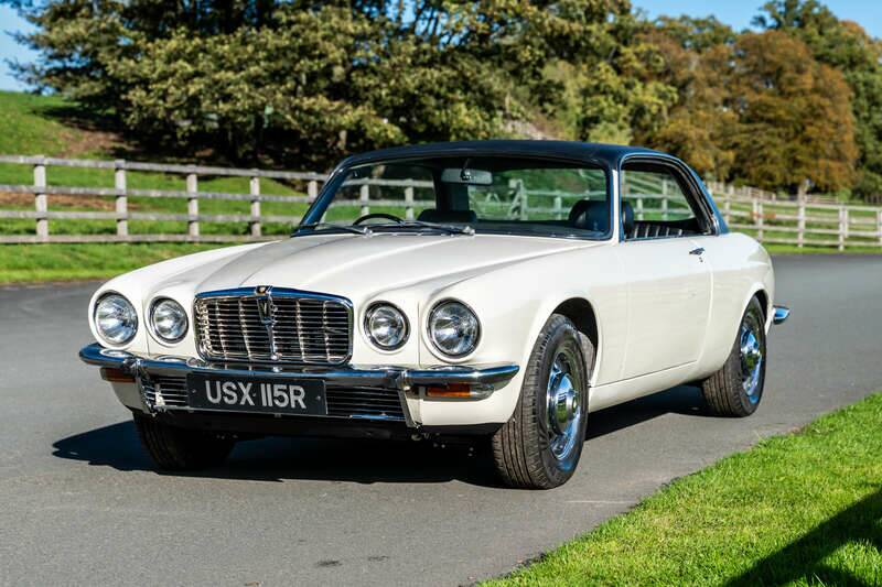 Afbeelding 13/50 van Jaguar XJ 5.3 C (1976)