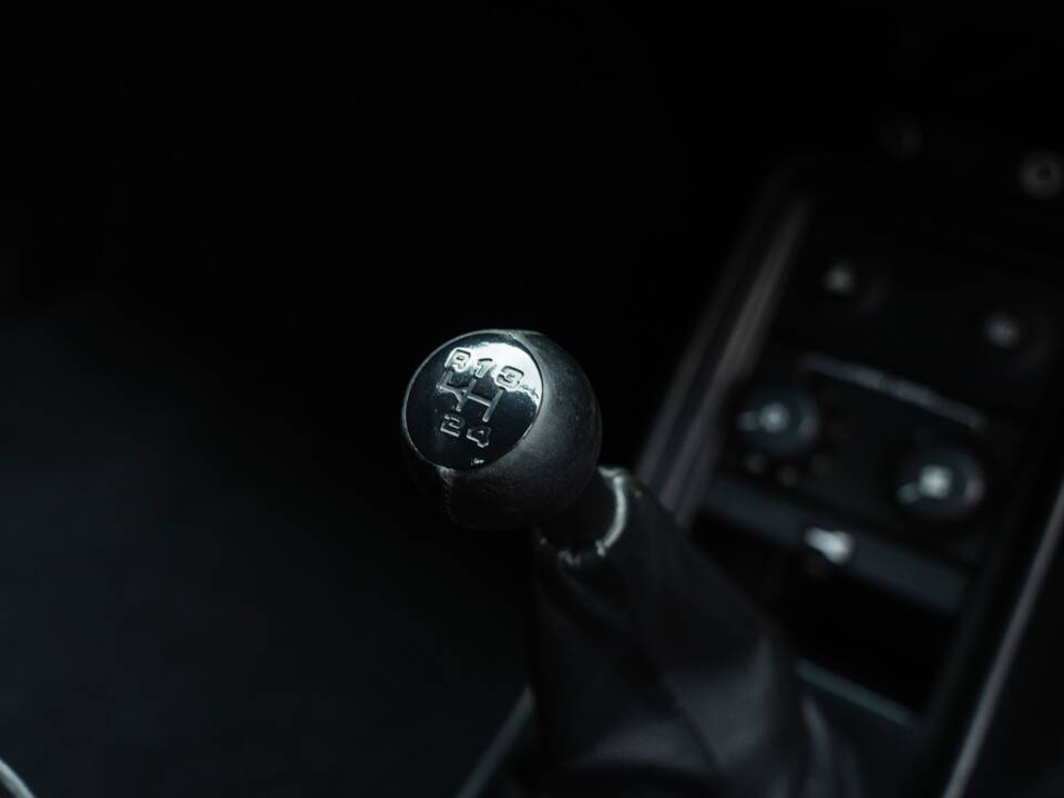 Image 33/67 of Porsche 911 Turbo 3.3 (1987)