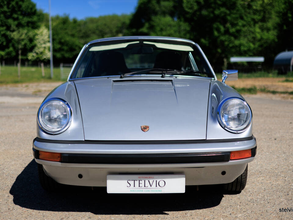 Image 16/42 de Porsche 911 2.7 (1974)