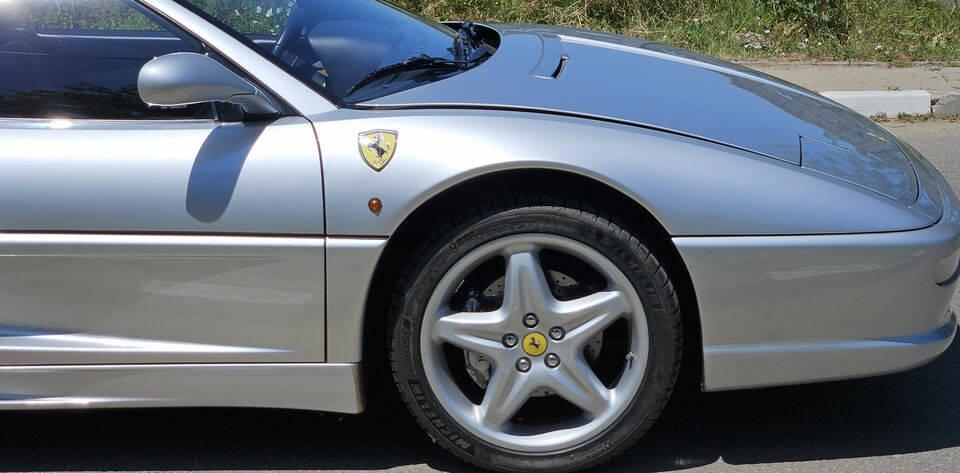 Image 4/8 of Ferrari F 355 Spider (1999)