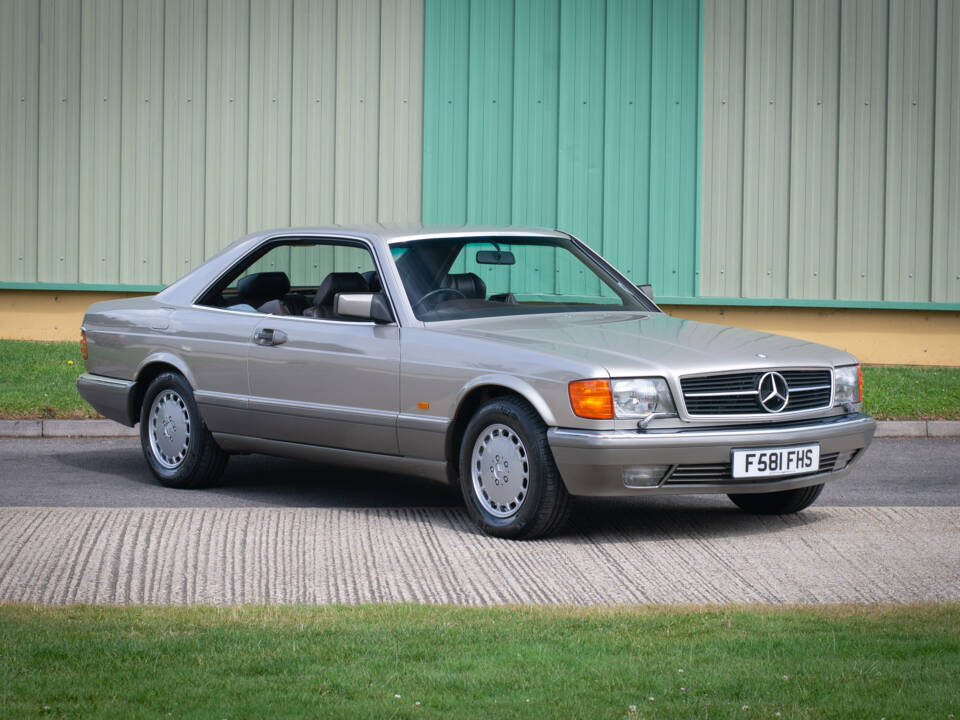 Image 7/31 of Mercedes-Benz 560 SEC (1988)