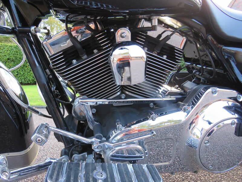 Image 4/43 of Harley-Davidson FLHR Road King (2009)