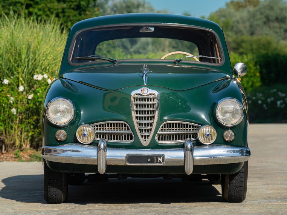 Afbeelding 2/50 van Alfa Romeo 1900 Berlina (1953)