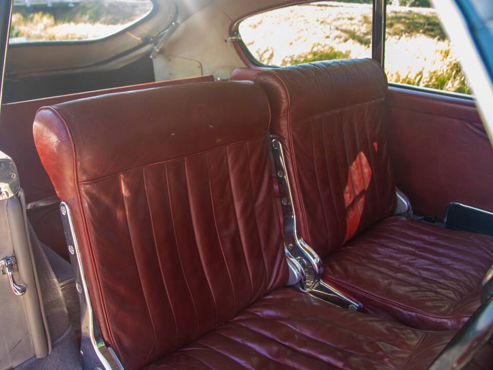 Bild 13/18 von Aston Martin DB 2&#x2F;4 Mk III (1958)