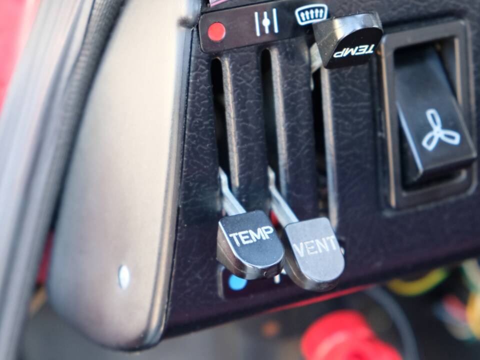 Image 33/59 de Saab 96 V4 (1971)