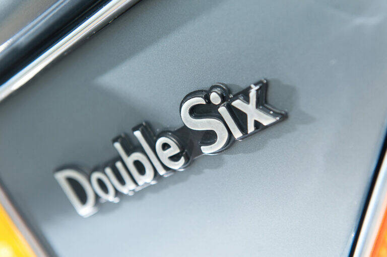 Bild 8/29 von Daimler Double Six (1991)