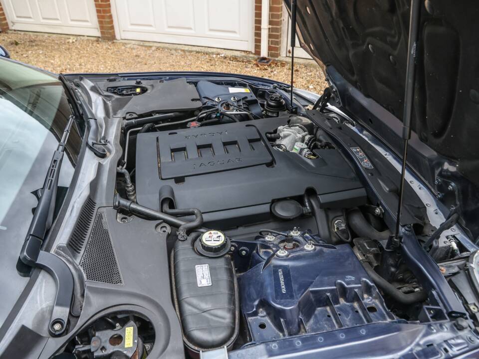 Image 24/32 de Jaguar XK 4.2 (2008)