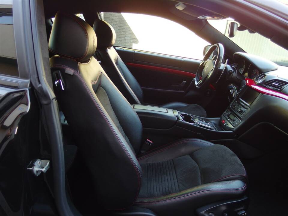Bild 58/100 von Maserati GranTurismo S (2008)