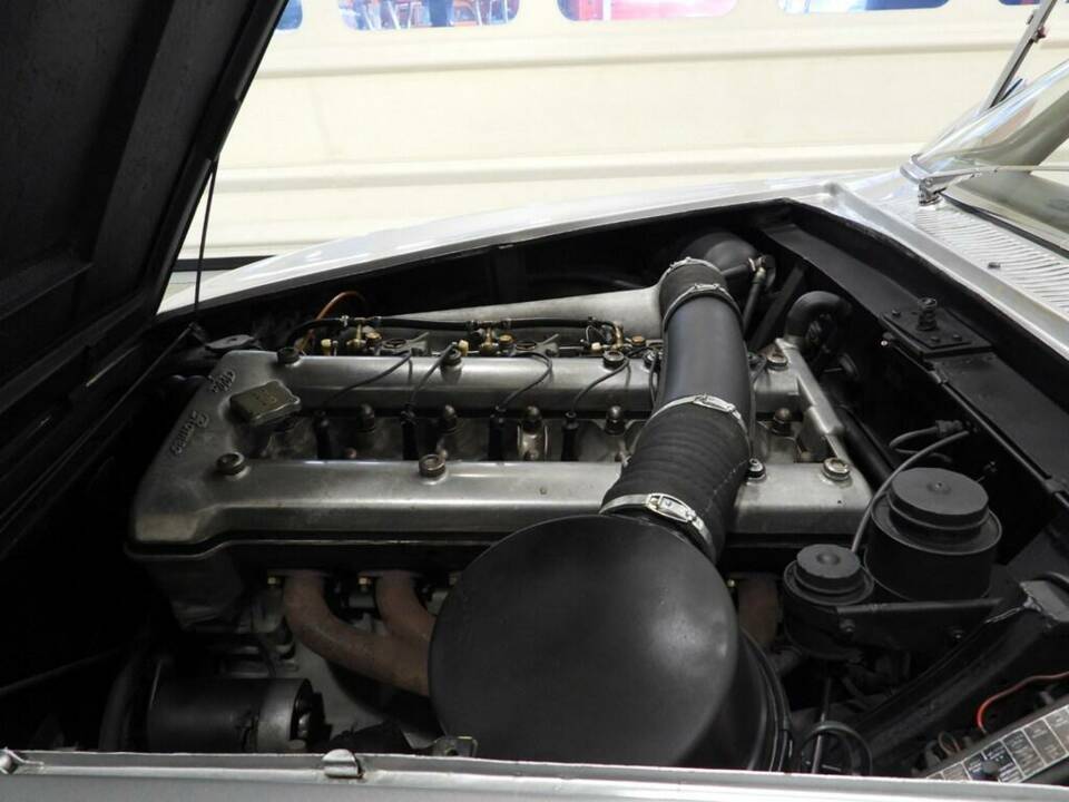 Bild 11/15 von Alfa Romeo 2600 Sprint (1964)