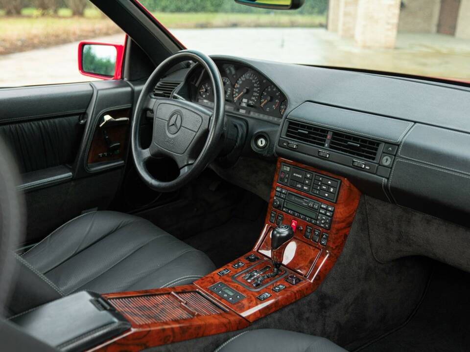 Image 33/50 de Mercedes-Benz SL 600 (1994)