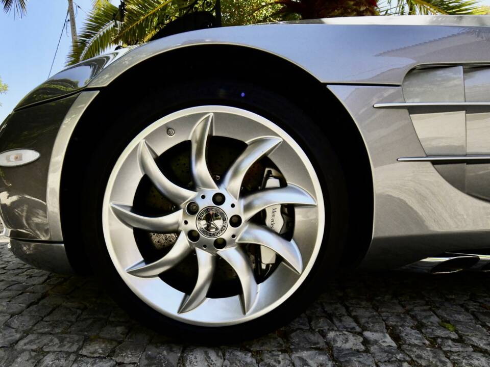 Afbeelding 47/50 van Mercedes-Benz SLR McLaren (2009)