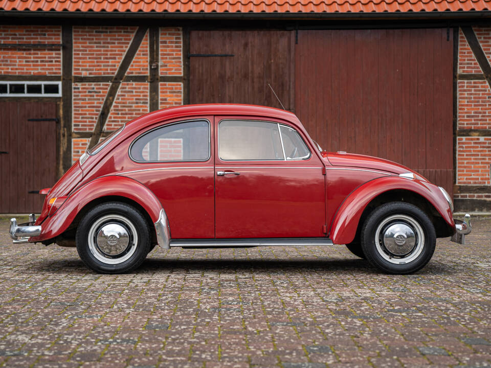 Image 13/38 of Volkswagen Beetle 1300 A (1967)