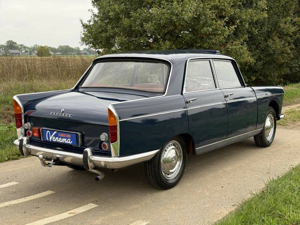 Image 4/19 de Peugeot 404 (1964)