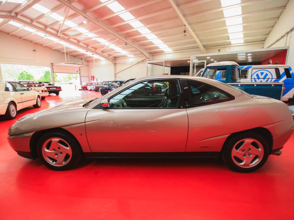 Bild 4/16 von FIAT Coupé 1.8 16V (1997)
