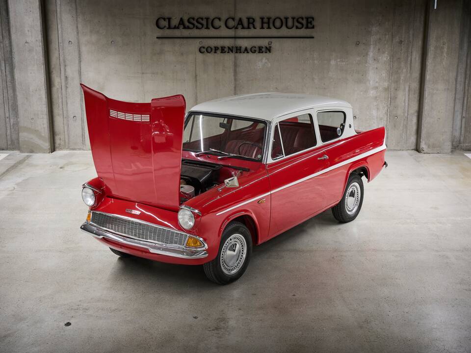 Bild 4/100 von Ford Anglia (1965)