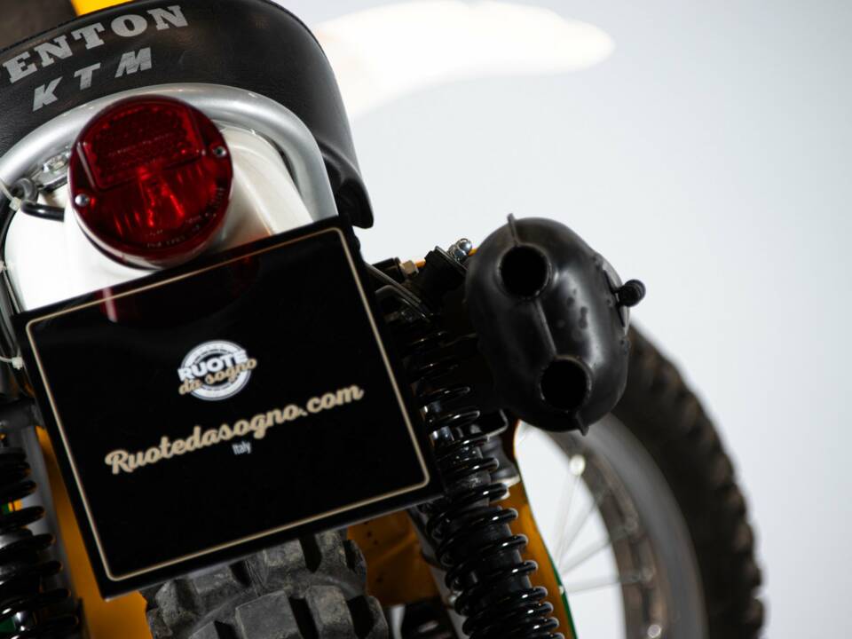 Image 14/50 de KTM DUMMY (1973)