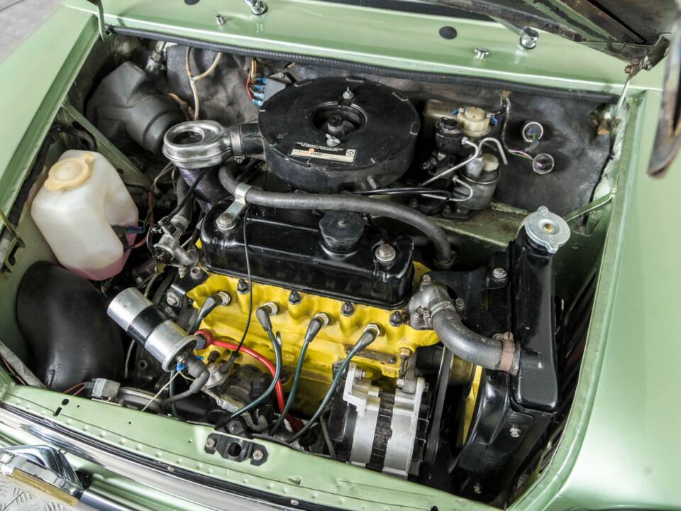 Image 35/50 of Austin Mini 1000 (1983)