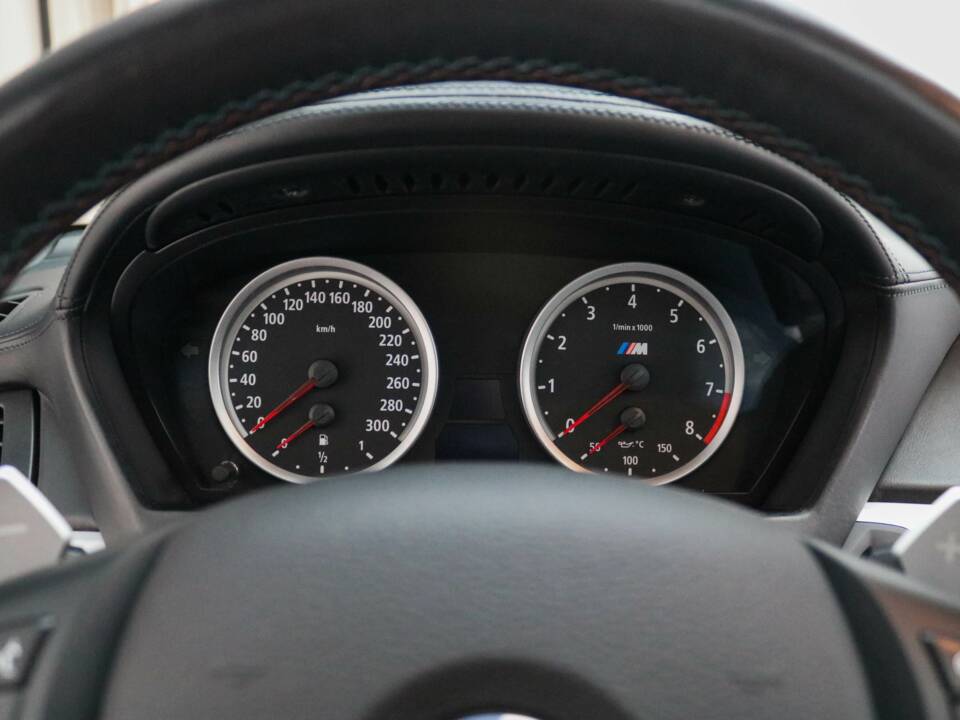 Image 23/28 de BMW X5 M (2013)
