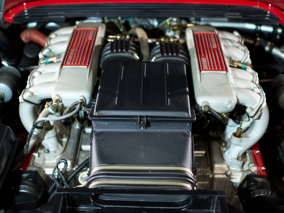 Image 24/56 of Ferrari Testarossa (1987)