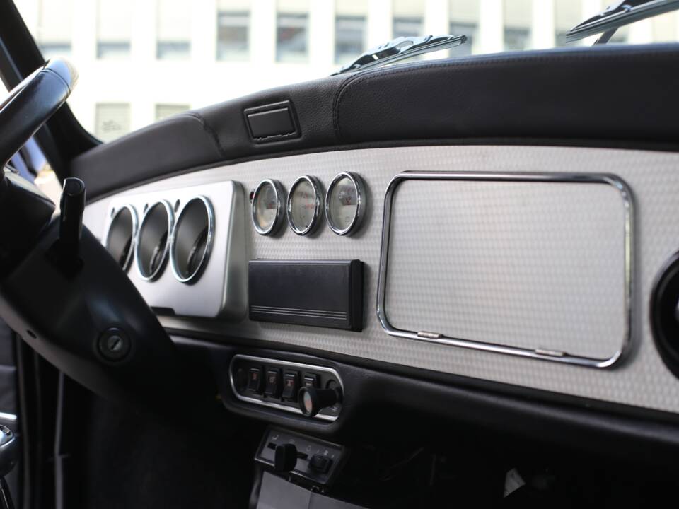 Obraz 13/40 pojazdu Mini Cooper 1.3i MPI (2000)