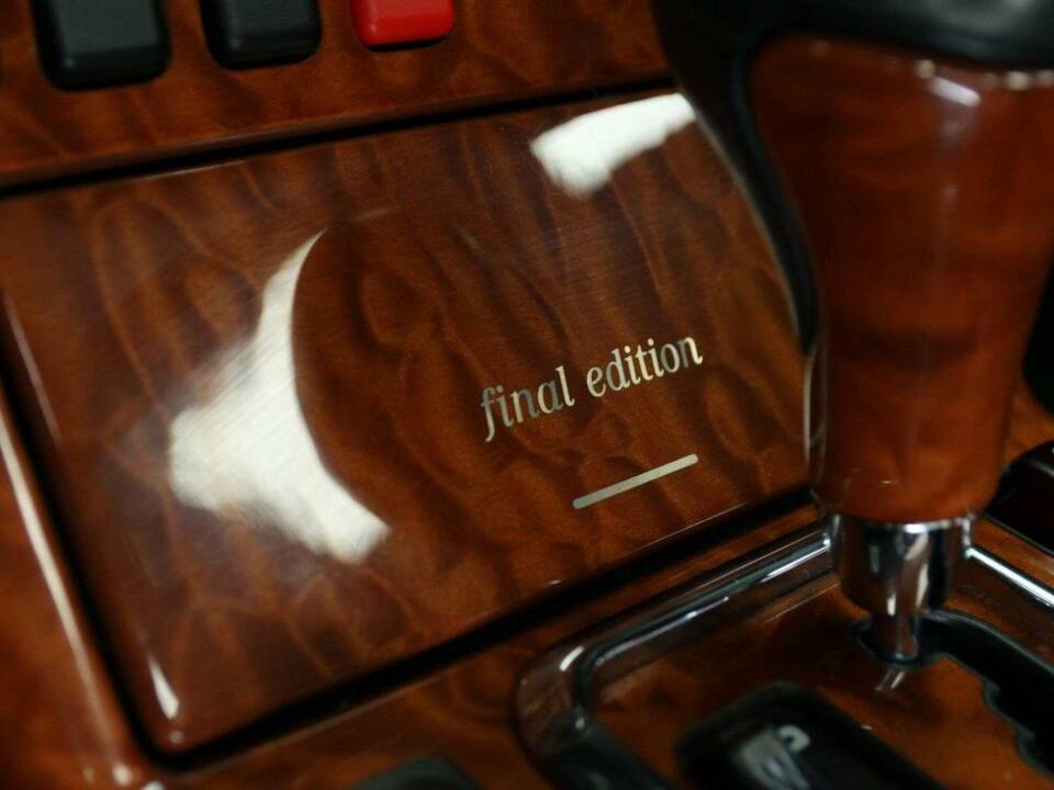 Image 21/49 of Mercedes-Benz SL 500 (2001)