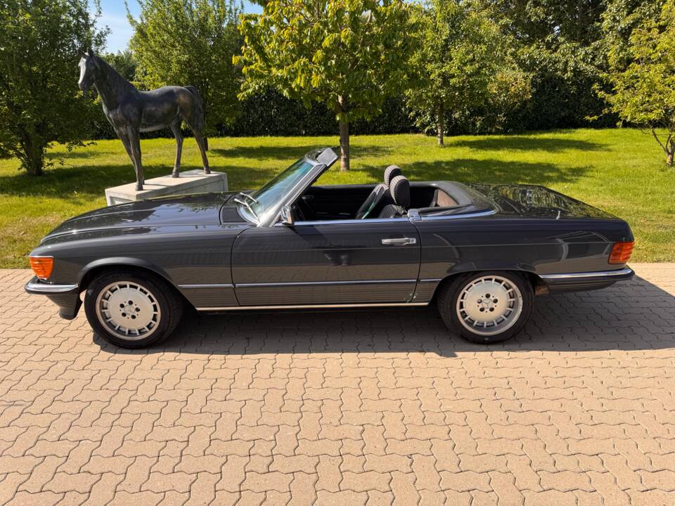 Imagen 39/93 de Mercedes-Benz 300 SL (1988)