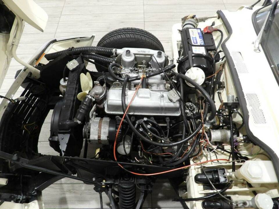 Imagen 9/15 de Triumph Spitfire 1500 (1978)