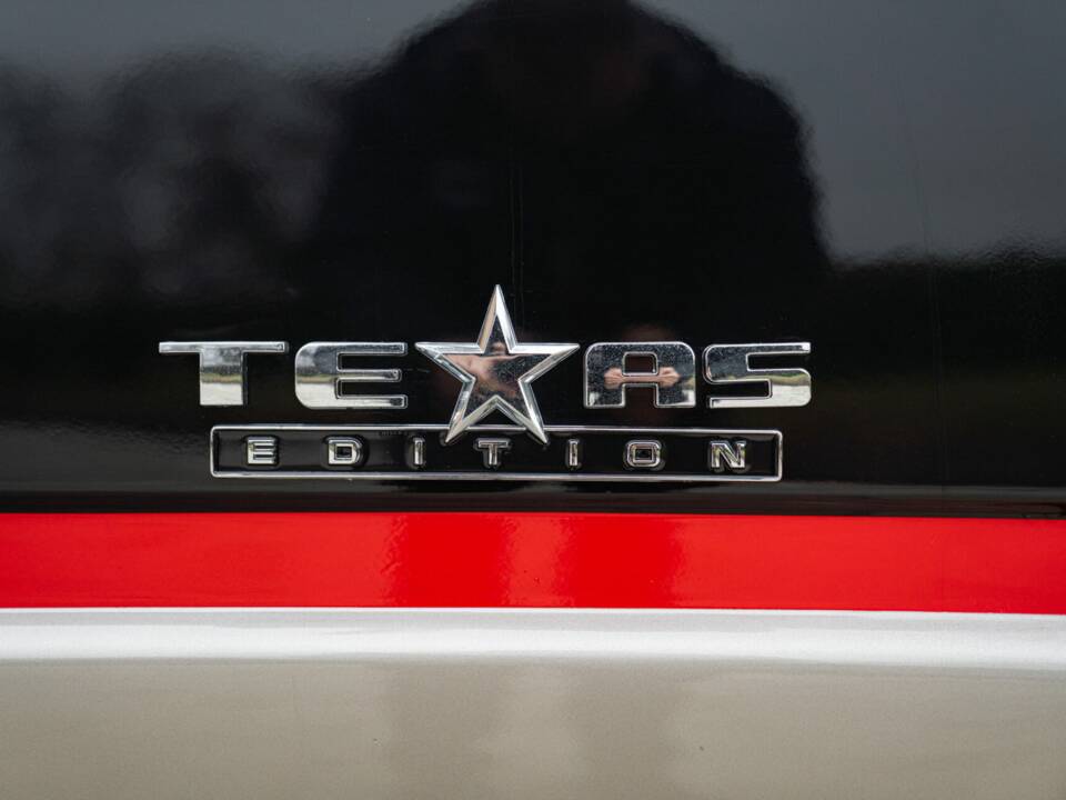 Image 30/50 of GMC Sierra 1500 (1990)