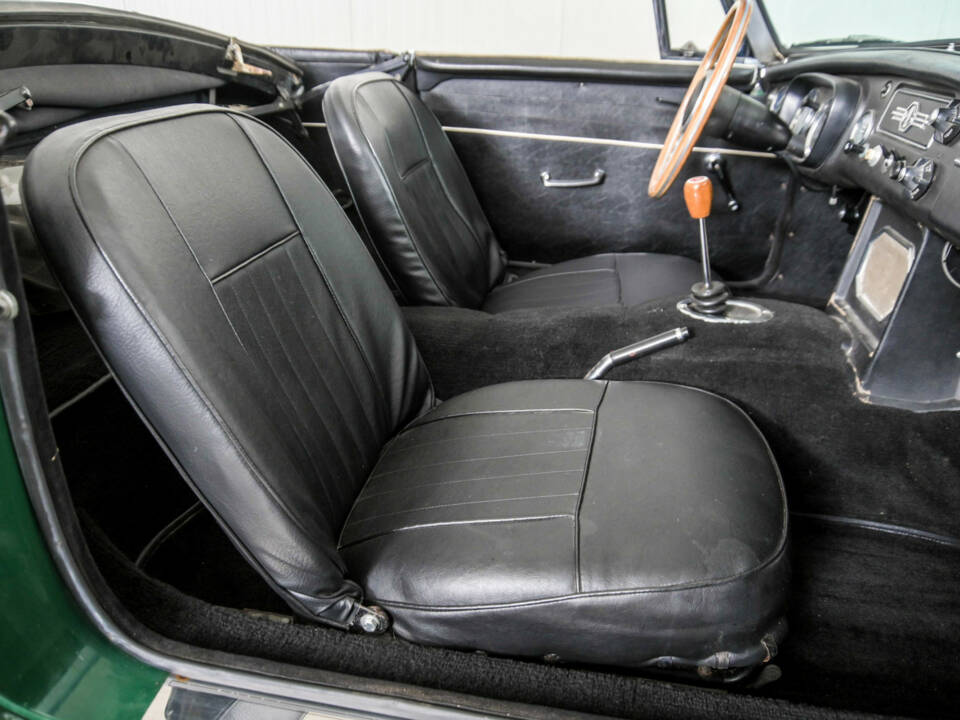 Immagine 25/50 di MG MGB (1965)