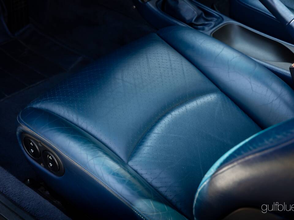 Immagine 18/73 di Porsche 911 Carrera (1995)