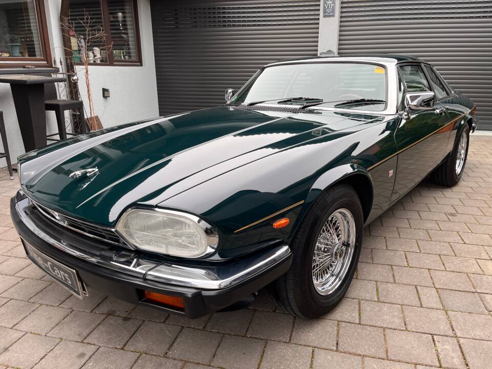 Image 3/27 of Jaguar XJS 5.3 V12 (1986)