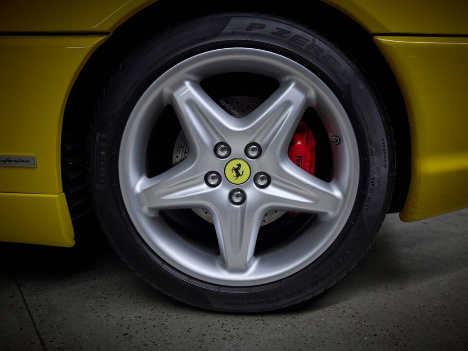 Image 55/100 of Ferrari F 355 Spider (1999)