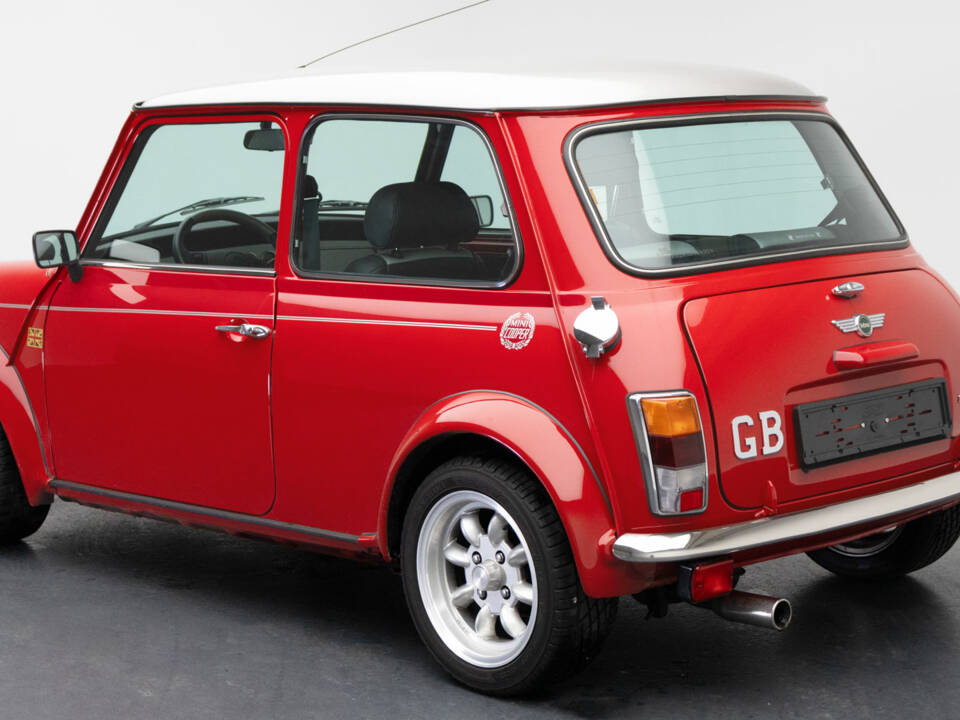 Immagine 3/9 di Rover Mini Cooper 1,3 (2001)