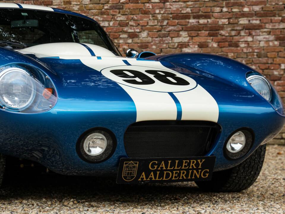 Afbeelding 38/50 van Shelby Daytona Cobra Coupe (1964)
