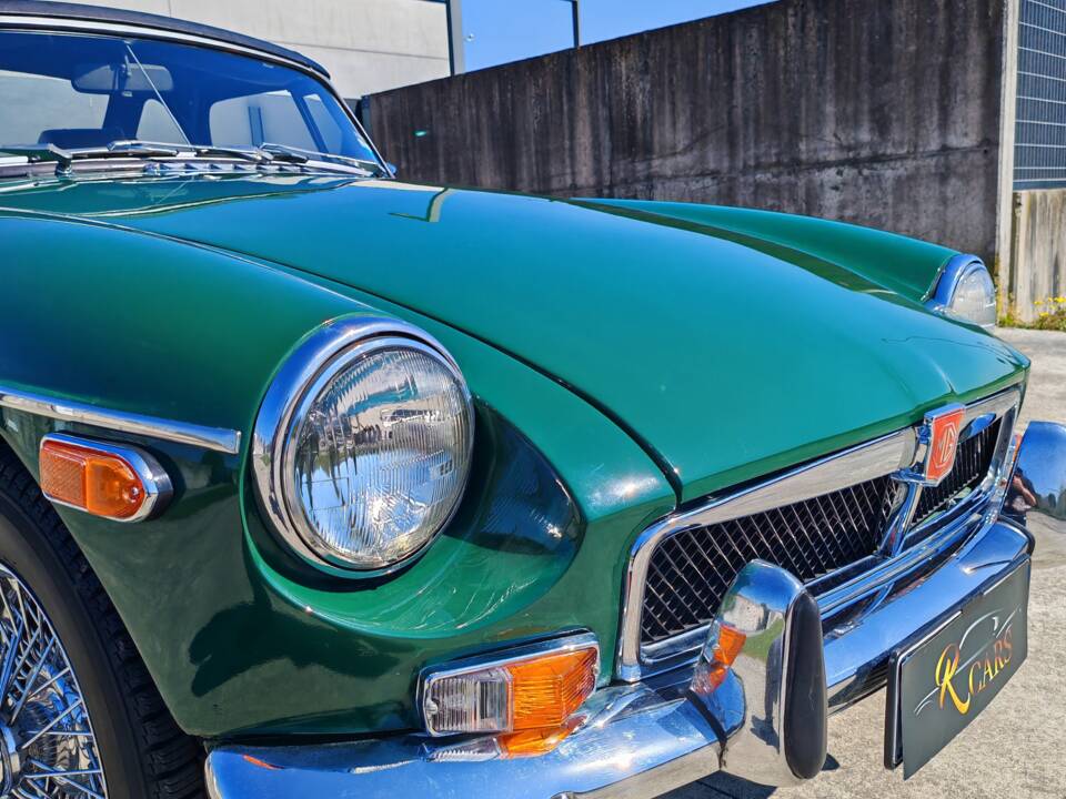 Immagine 16/37 di MG MGB (1972)