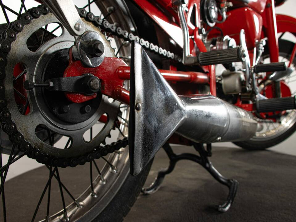 Bild 49/50 von Moto Guzzi Airone Sport (1954)
