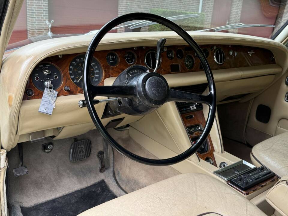Bild 10/17 von Rolls-Royce Silver Shadow II (1976)