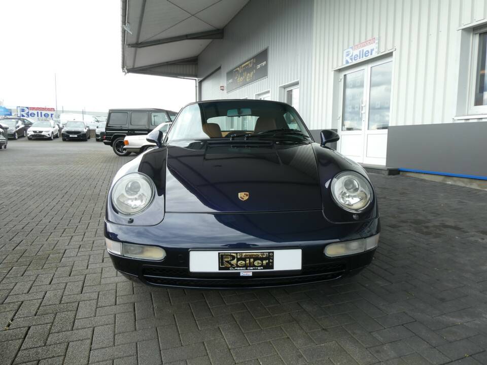 Image 2/29 of Porsche 911 Carrera (1995)