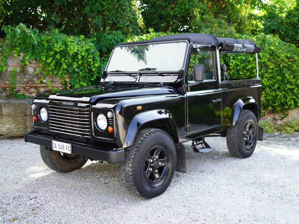 Bild 85/97 von Land Rover Defender 90 Td5 (2000)